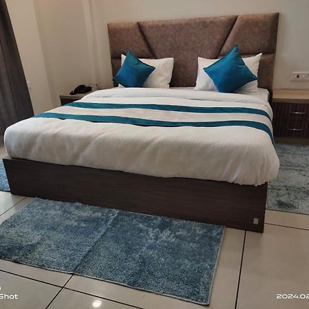 The Setu Hotel & Resorts Фаридабад Экстерьер фото