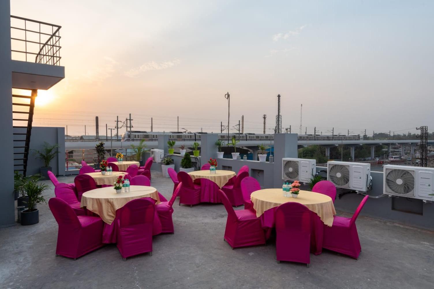 The Setu Hotel & Resorts Фаридабад Экстерьер фото